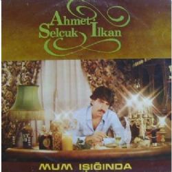 Mum Işığında