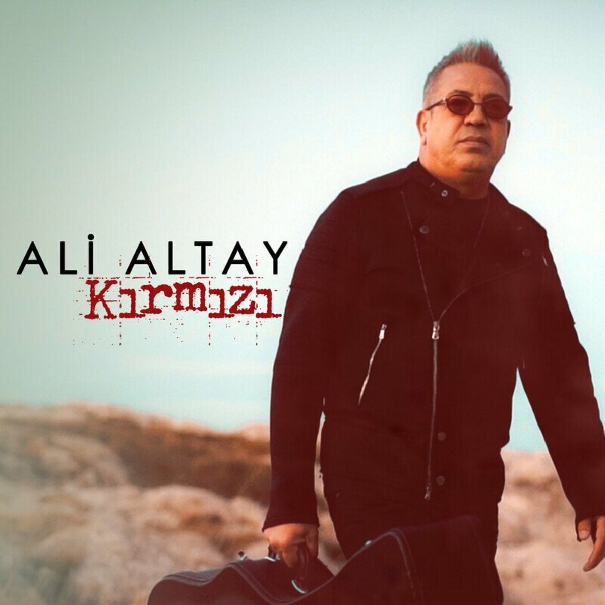 Kırmızı