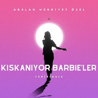Kıskanıyor Barbieler