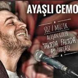 Bir Kolumda Sarışın