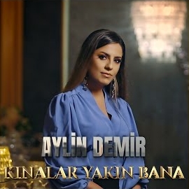 Kınalar Yakın Bana