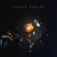 Yalnız Odalar
