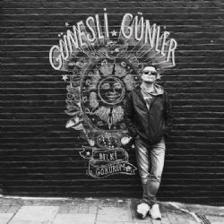 Güneşli Günler