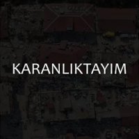 Karanlıktayım