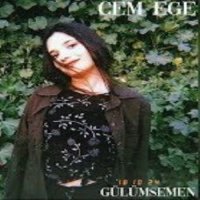 Gülümsemen