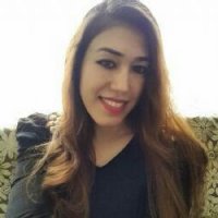 Gözleri Aşka Gülen