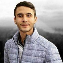 Çocukca Sevmiştim