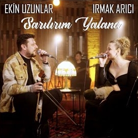 Sarılırım Yalana