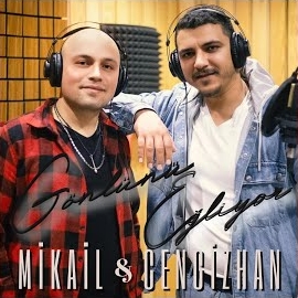 Gönlünü Eğliyor