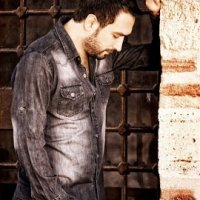 Mutlu Ol Diyorsun Sensiz Olur Mu