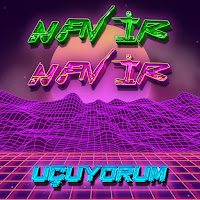 Uçuyorum