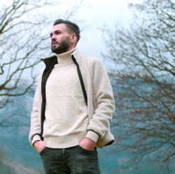Bir Yolu Bulunur