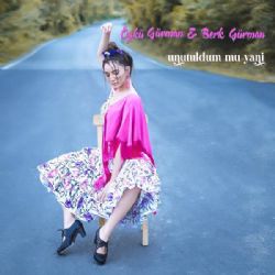 Unutuldum Mu Yani