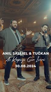 Aç Kapıyı Gir İçeri