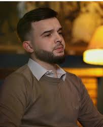 Dünyası Dağılsın